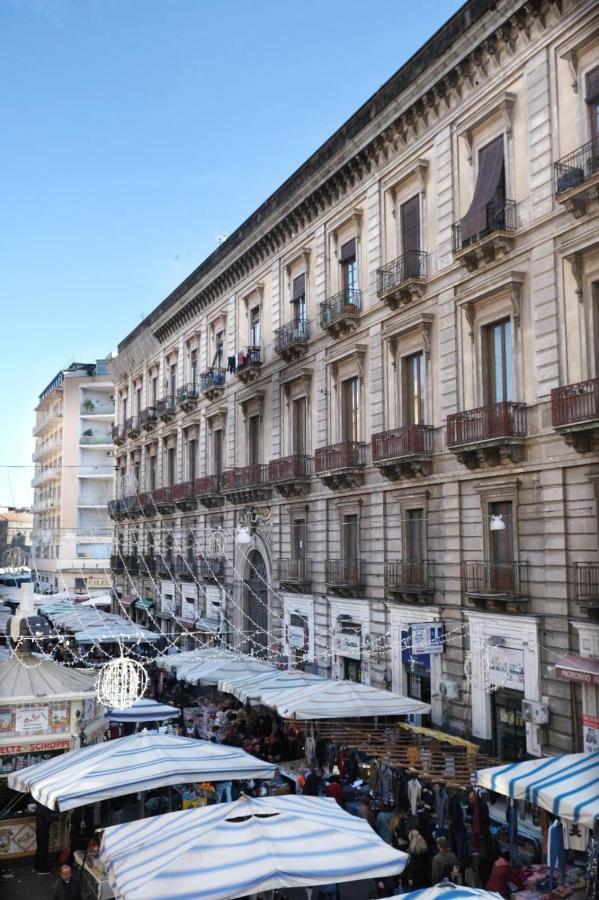 Toscano Palace Luxury Rooms كاتانيا المظهر الخارجي الصورة